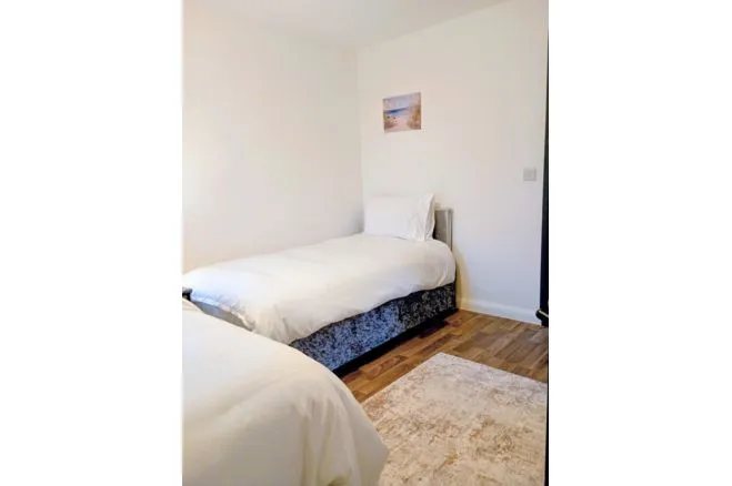 St. Wilfred Drive, East Cowes, photo 10