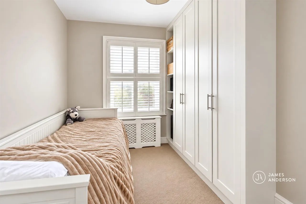 Ashlone Road, London, SW15, photo 8