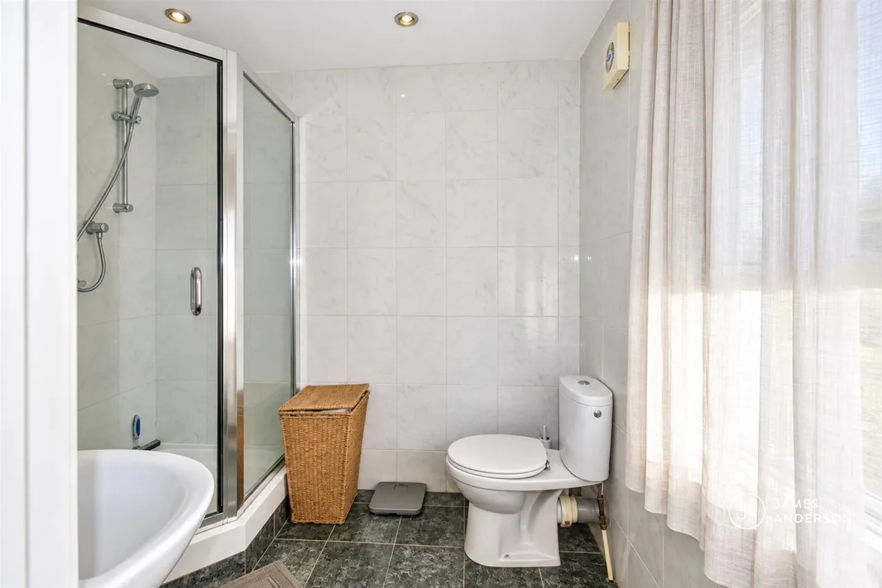 Ashlone Road, London, SW15, photo 9