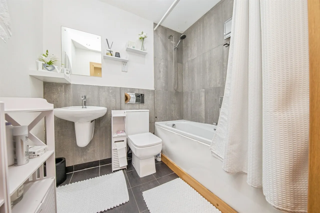 Caelum Drive, Colchester, CO2, photo 14