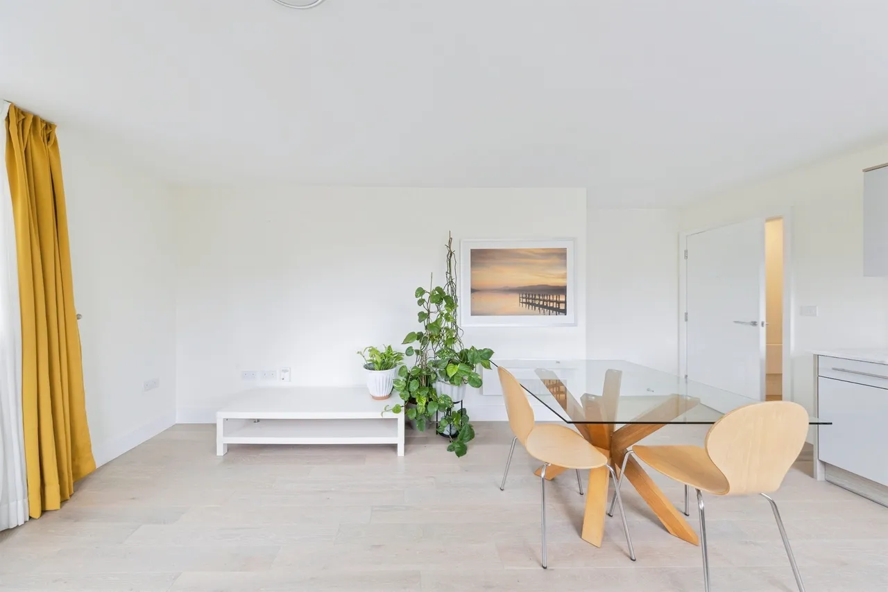 Silbury Boulevard, Milton Keynes, MK9, photo 10