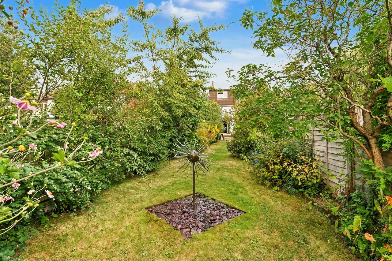 Buckland Wharf, Buckland, HP22, photo 16