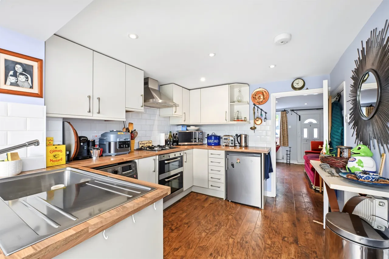 Buckland Wharf, Buckland, HP22, photo 5