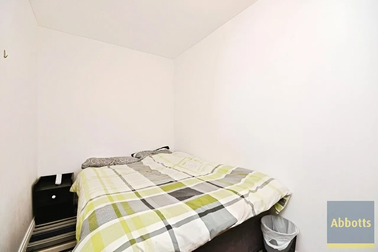 Whitcroft, Langdon Hills, Basildon, Essex, SS16, photo 4