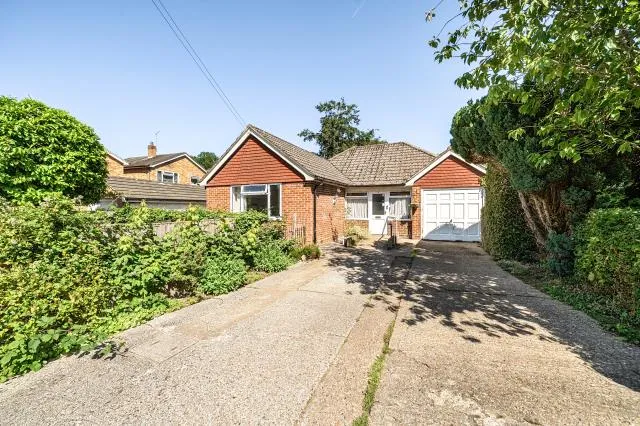 3 bed house for sale, Kent Road, Windlesham, GU20