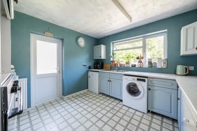 Kent Road, Windlesham, GU20, photo 4