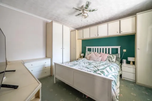 Kent Road, Windlesham, GU20, photo 6