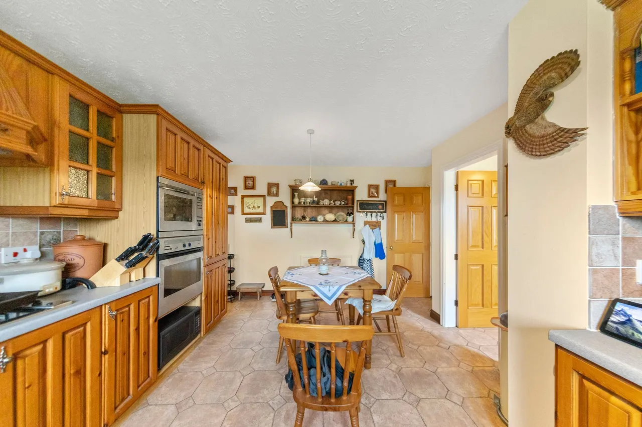 Meadowbank Gardens, Glazebury, Warrington, WA3 5LX, photo 6