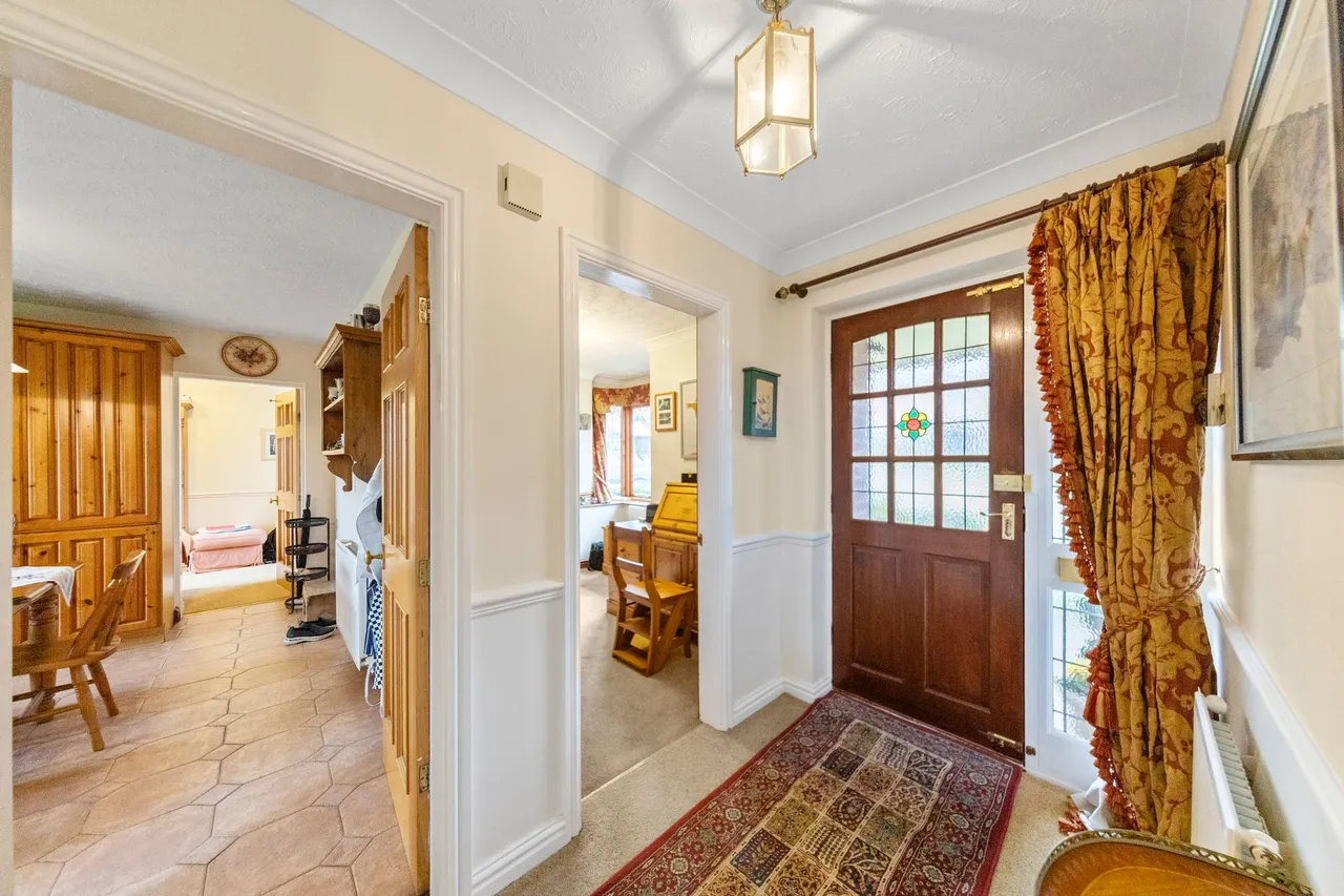 Meadowbank Gardens, Glazebury, Warrington, WA3 5LX, photo 13