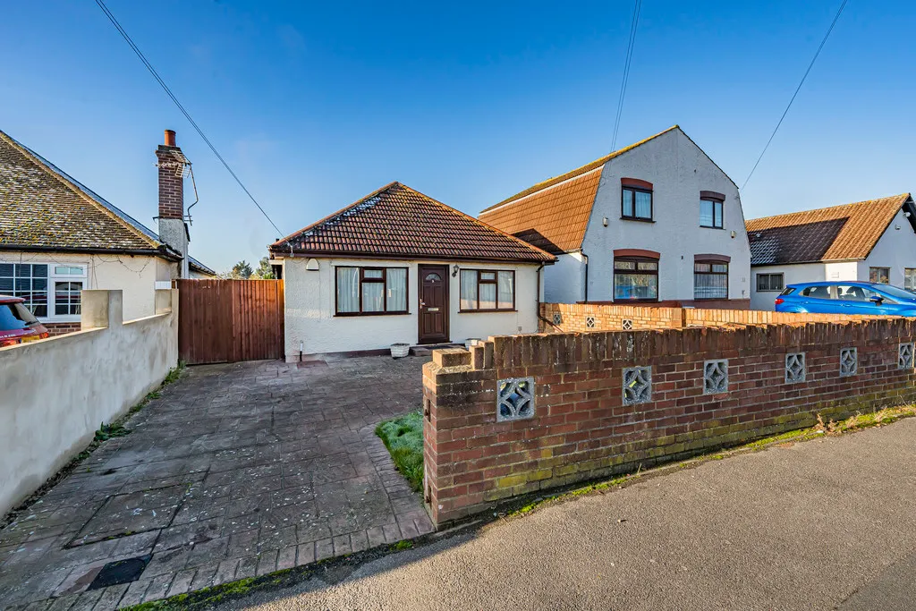 Bourn Avenue, Hillingdon, UB8, photo 15