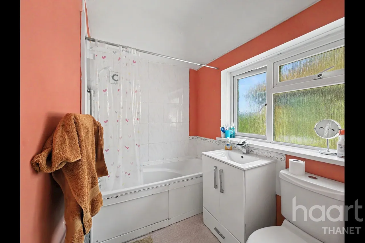 Nash Court Road, Margate, CT9, photo 8