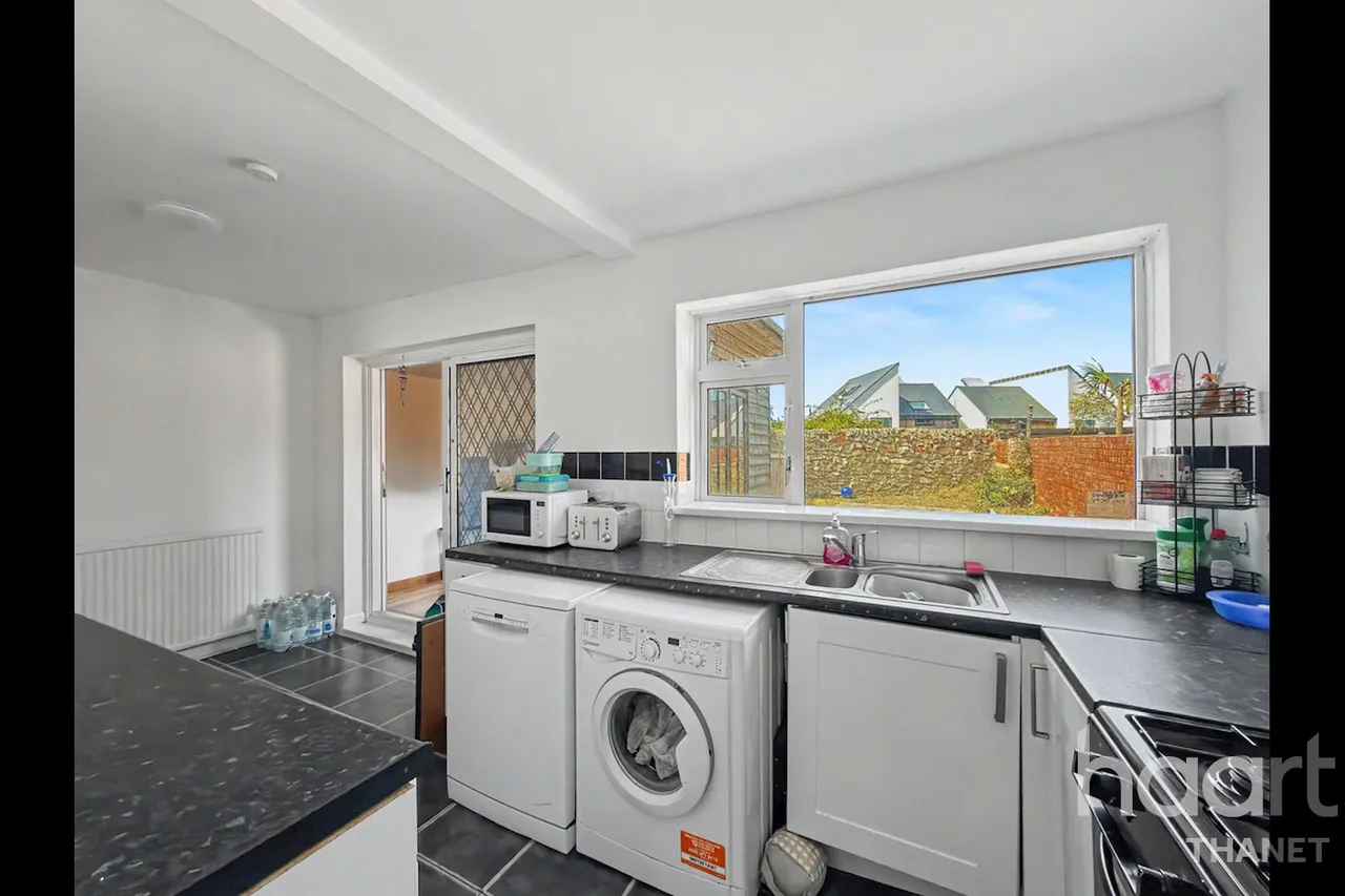 Nash Court Road, Margate, CT9, photo 4