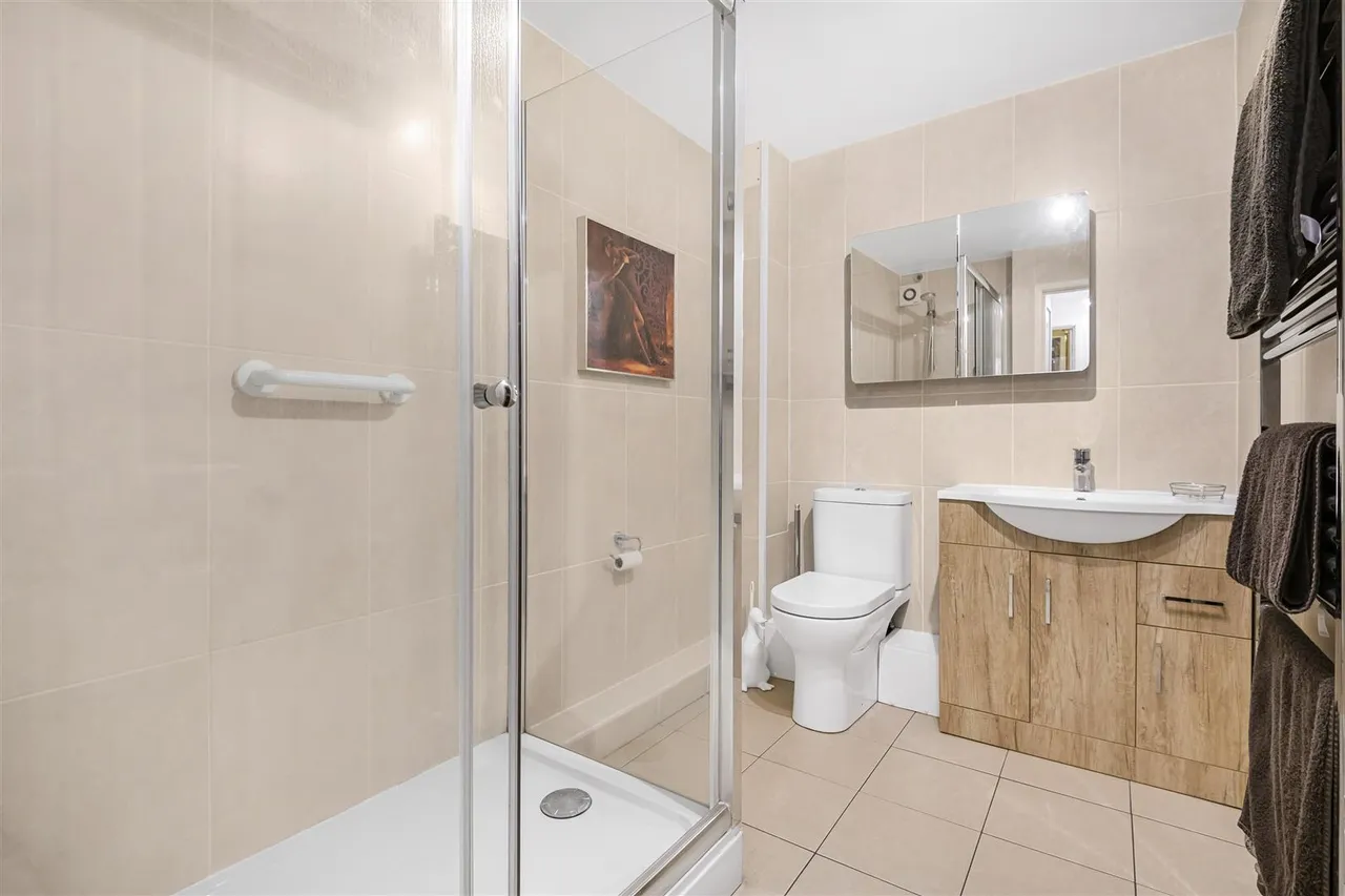 Riverside Court, Caversham, RG4, photo 6