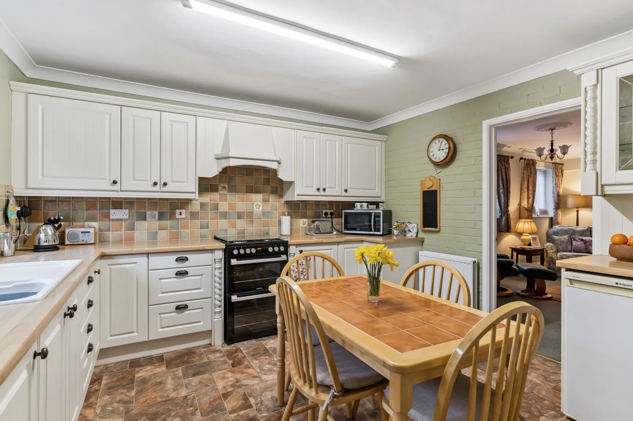 Little Paxton, St Neots, PE19, photo 11