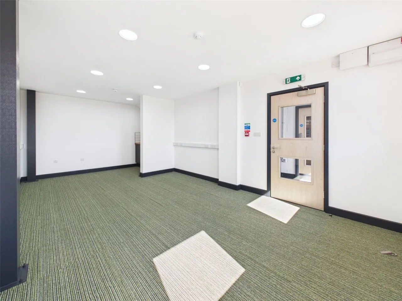 Beaufighter Road, Weston-super-Mare, BS24, photo 5