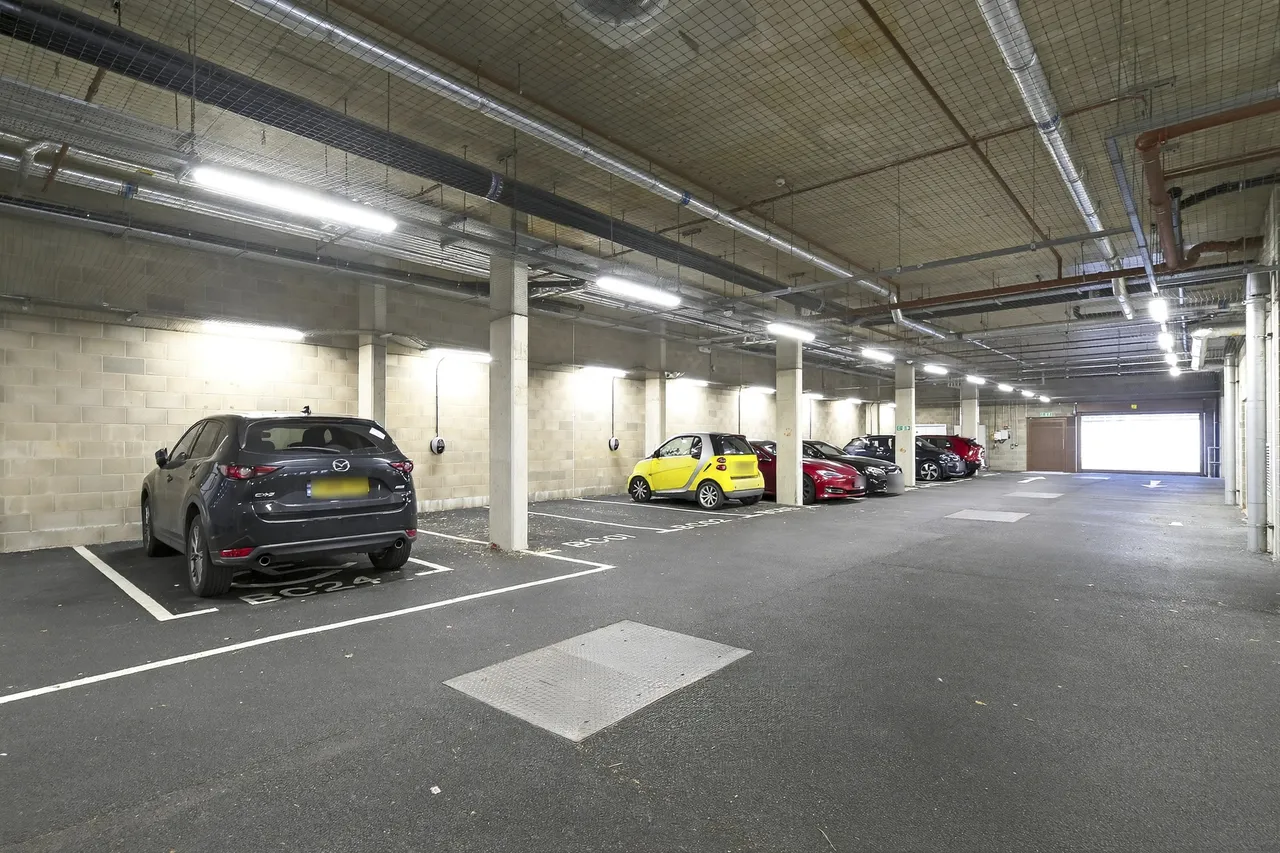 Drydock Square, Barking, IG11, photo 15