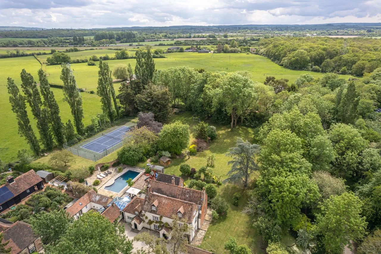 7 bed house for sale — Holt Farm Holt Lane, Hook, RG27 9ER