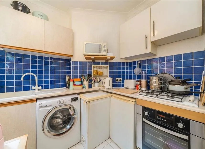 Manor Park, Chislehurst, BR7, photo 3
