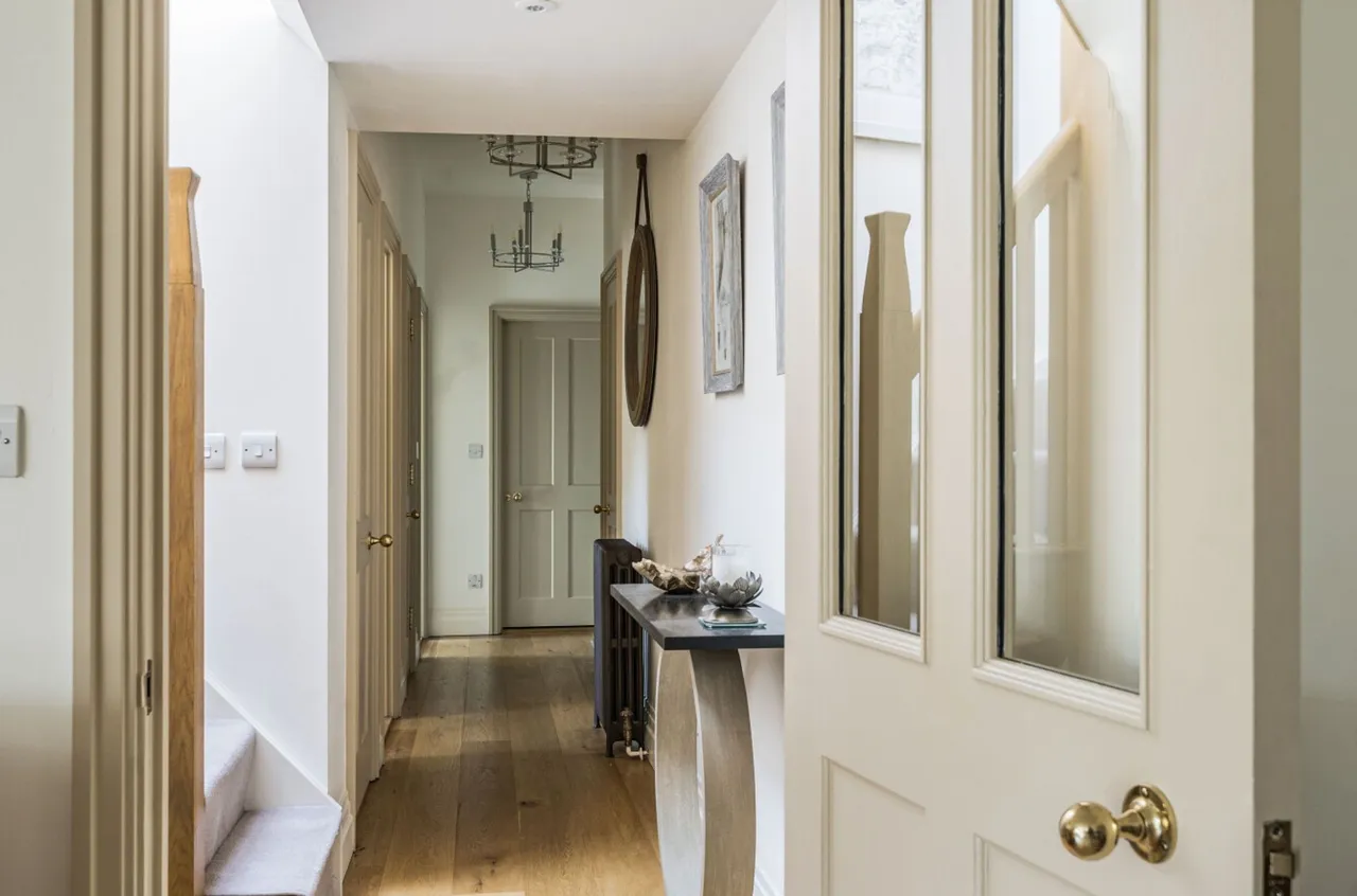 Kings Drive, Midhurst, GU29, photo 10