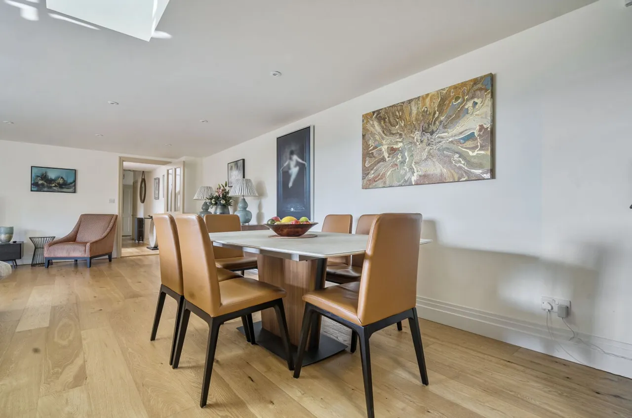 Kings Drive, Midhurst, GU29, photo 9