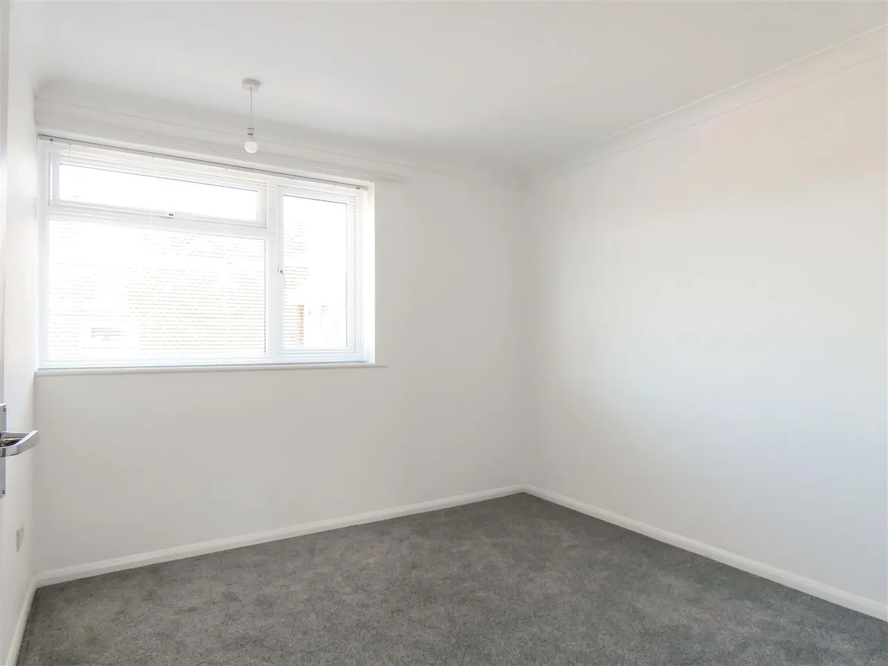 Donnington Place, Rustington, photo 7