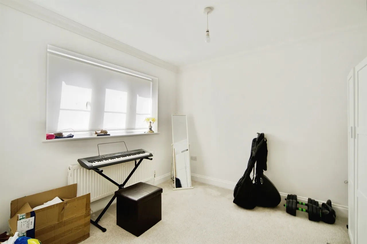 Mandeville Close, Broxbourne, photo 10