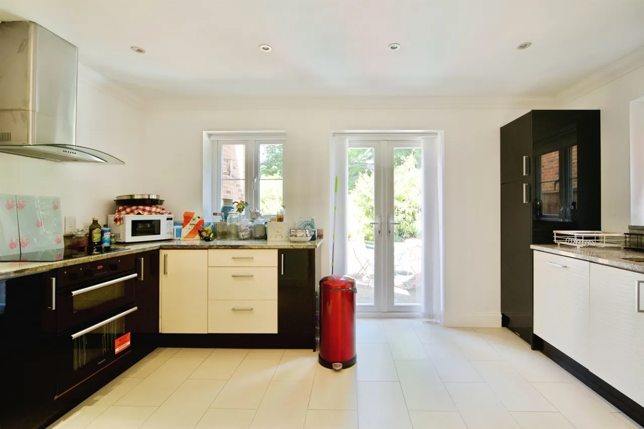 Mandeville Close, Broxbourne, photo 6
