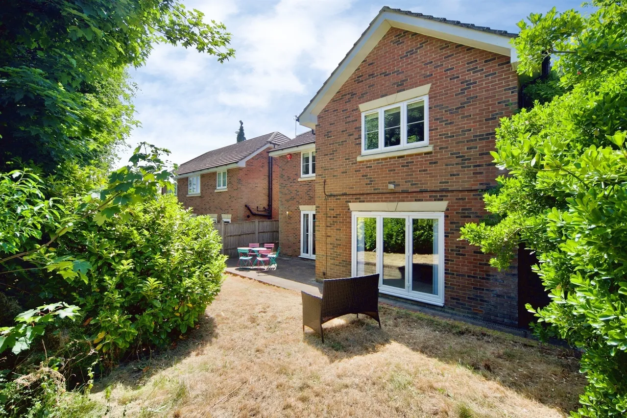 Mandeville Close, Broxbourne, photo 3