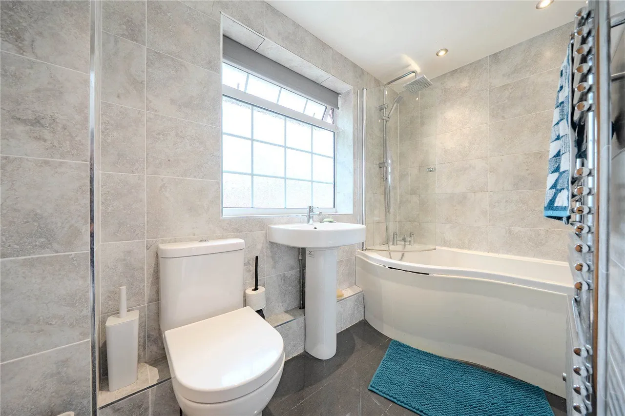 Glenlea Close, Stanningley, LS28, photo 6
