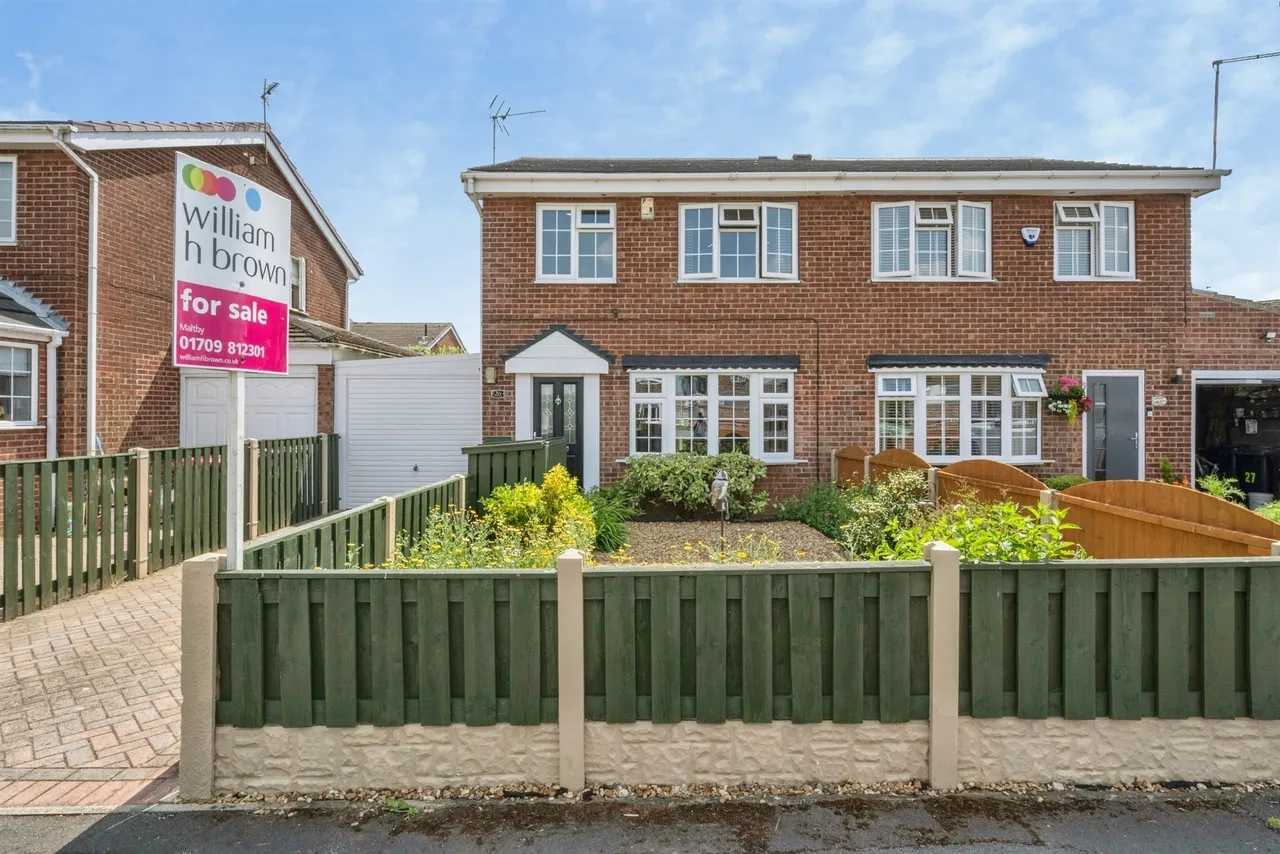 3 bed house for sale — Packwood Close, Maltby, Rotherham