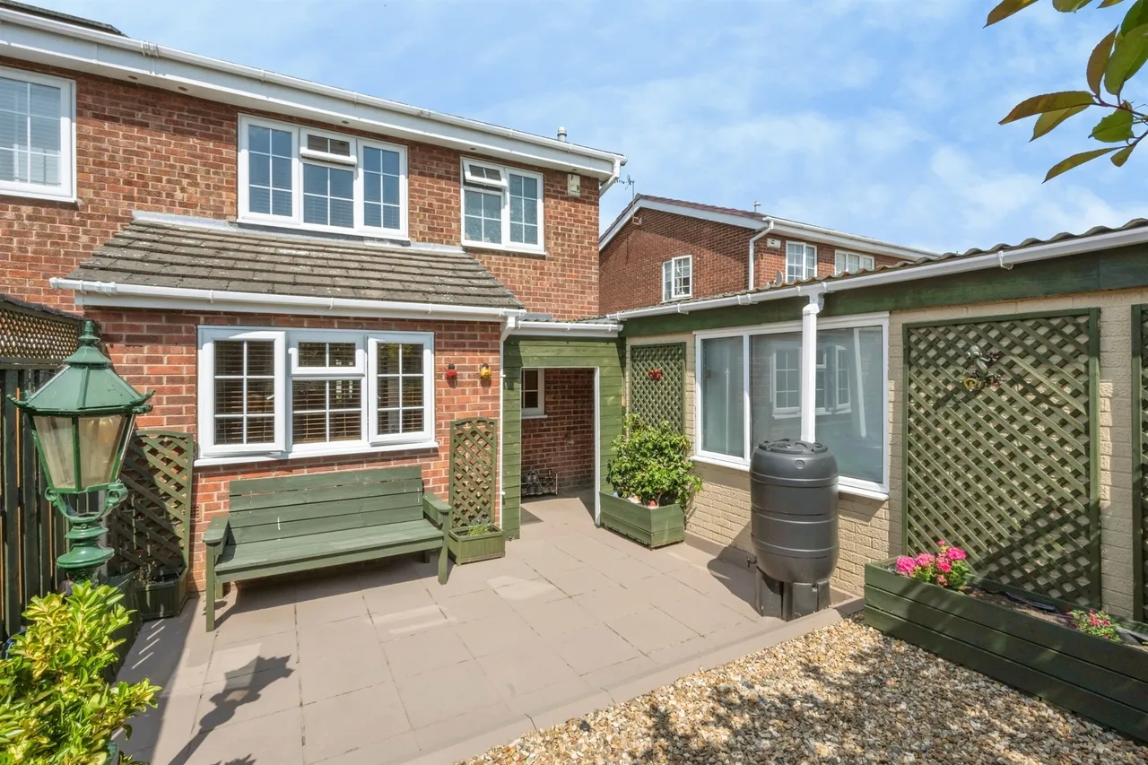 Packwood Close, Maltby, Rotherham, photo 4
