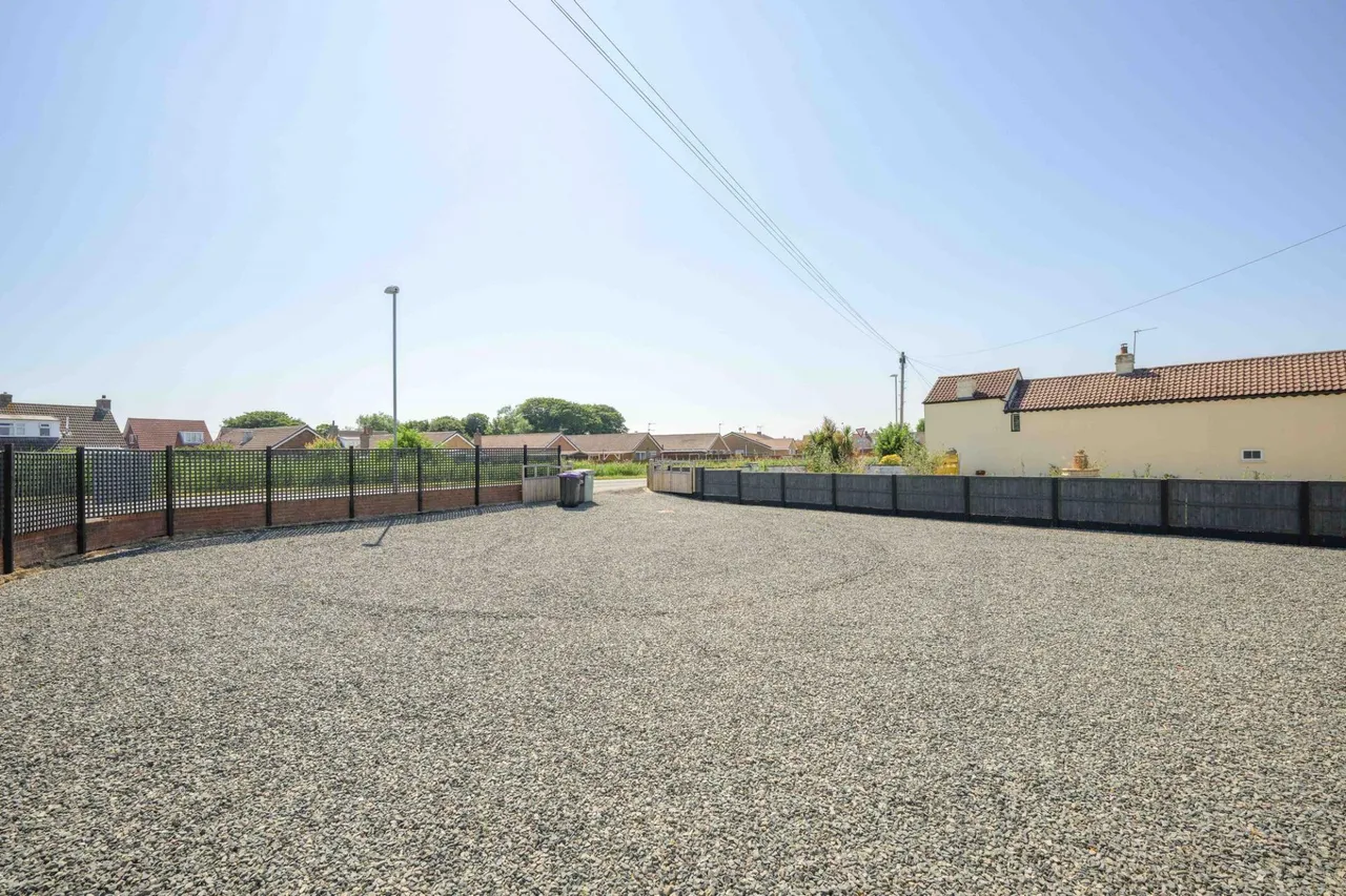 St. Leonards Drive, Chapel St. Leonards, PE24, photo 29