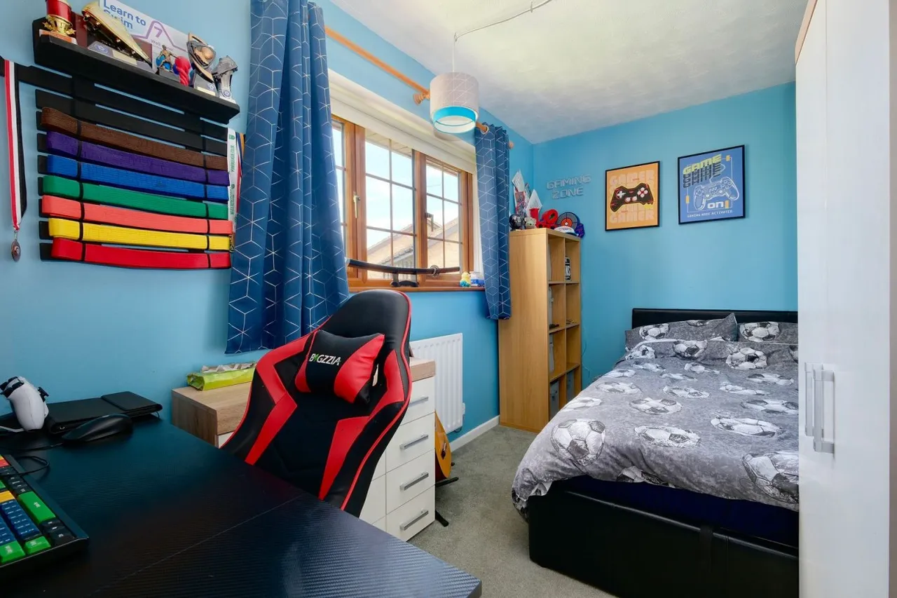 Provence Road, Stukeley Meadows, PE29, photo 11