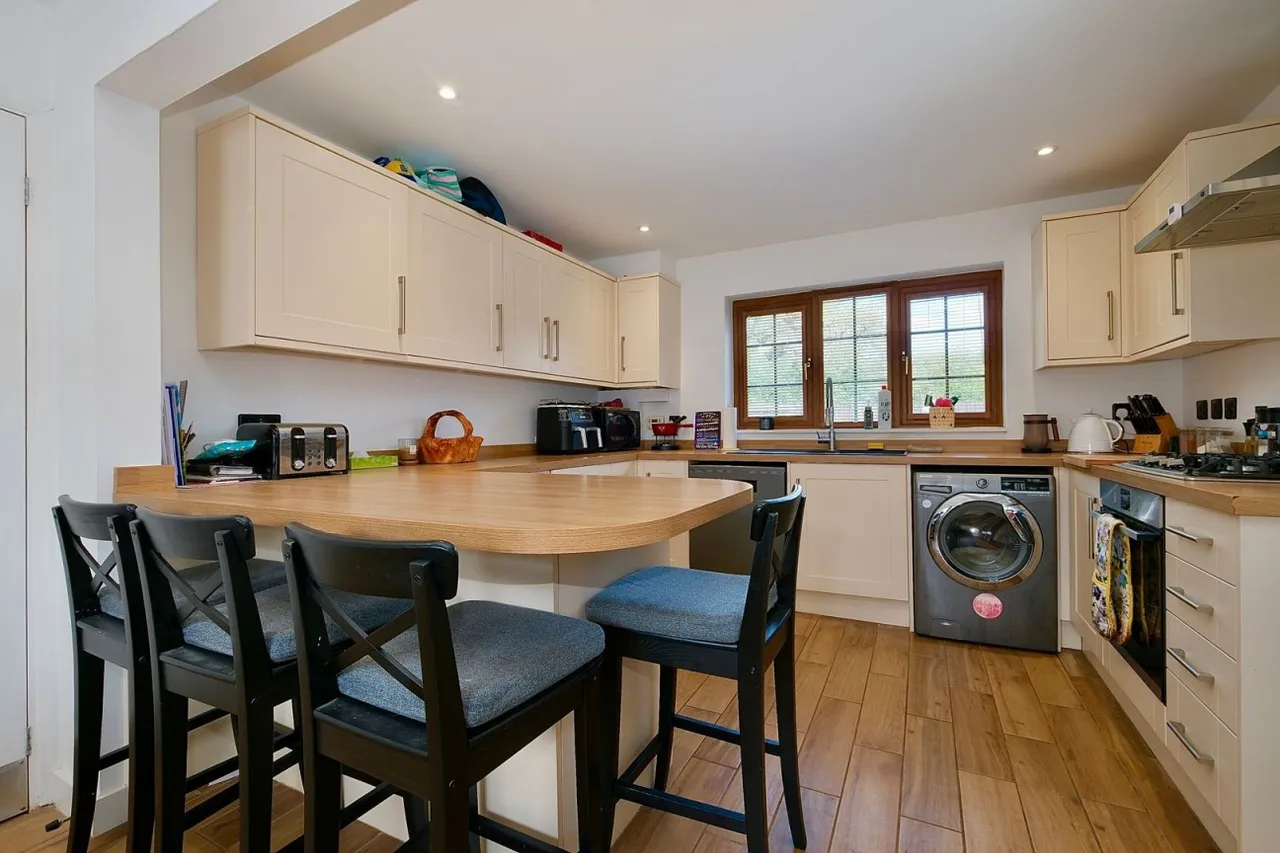 Provence Road, Stukeley Meadows, PE29, photo 6