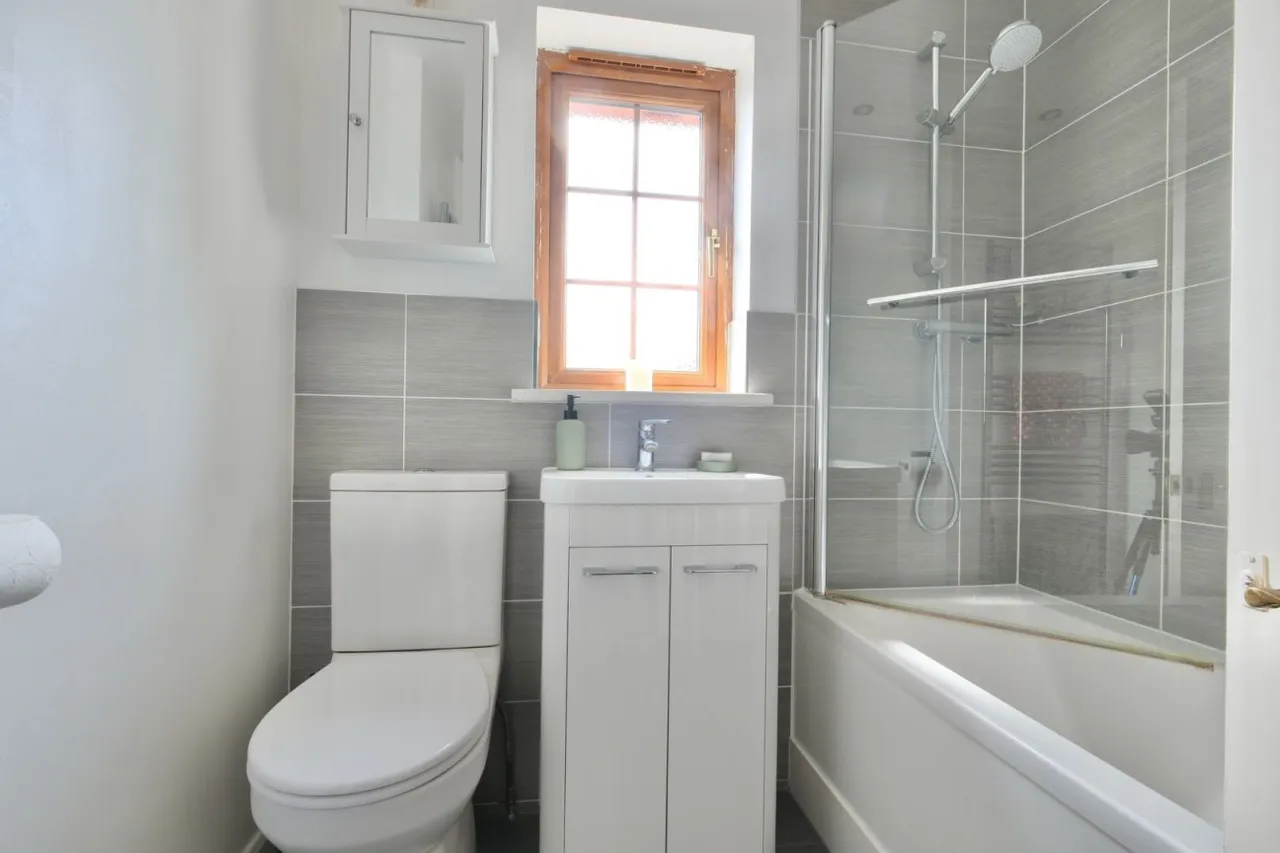 Provence Road, Stukeley Meadows, PE29, photo 12
