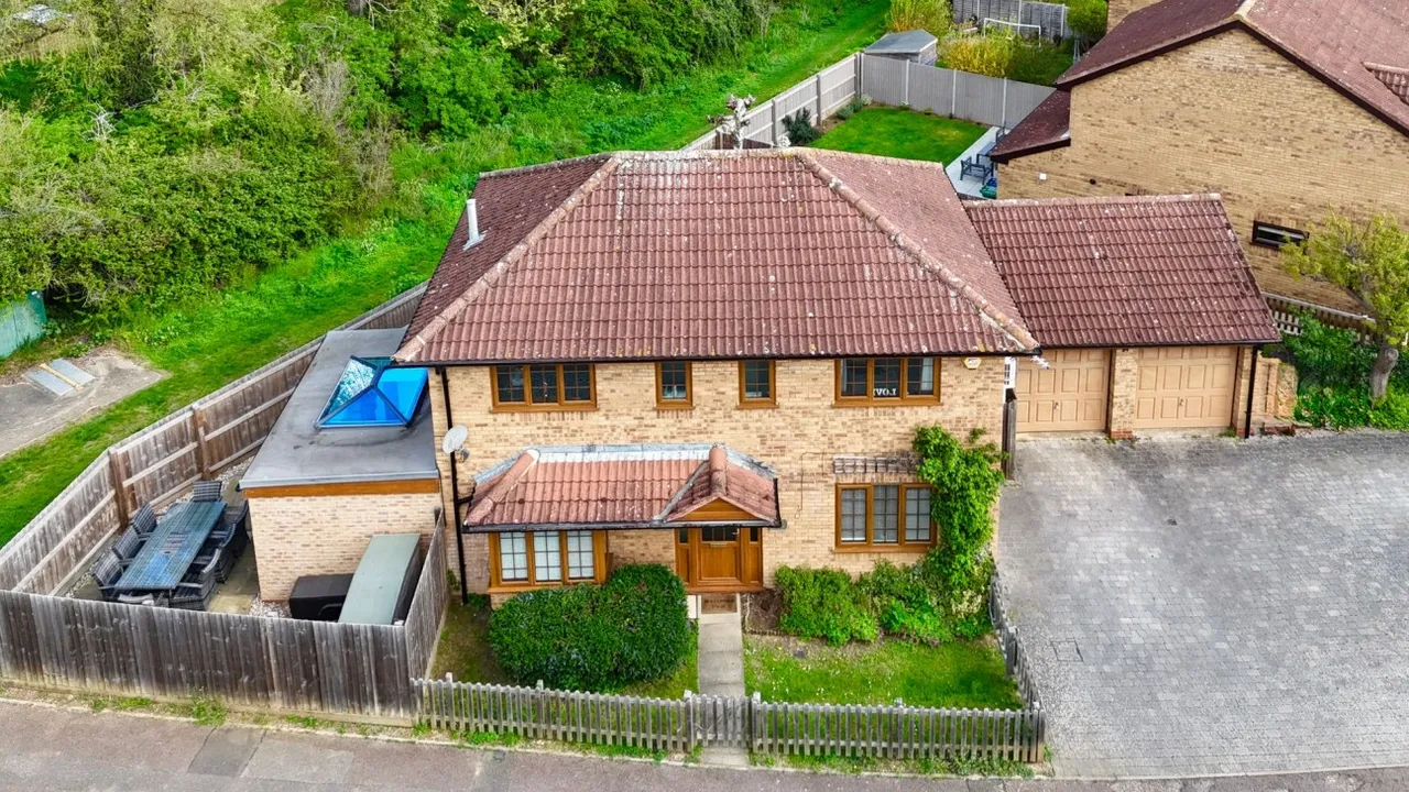 Provence Road, Stukeley Meadows, PE29, photo 16