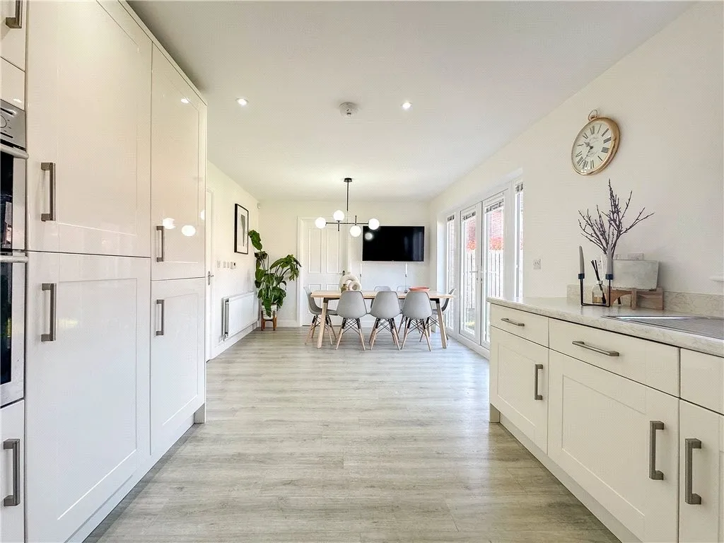 Salis Close, Acklam, photo 8