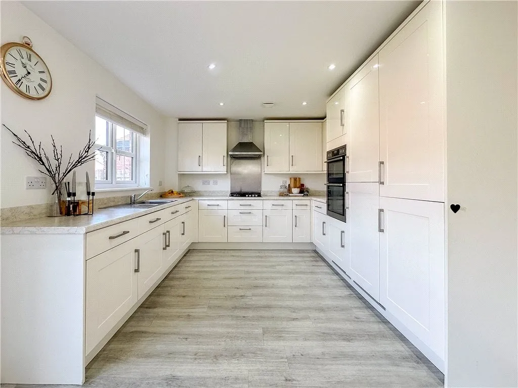 Salis Close, Acklam, photo 9
