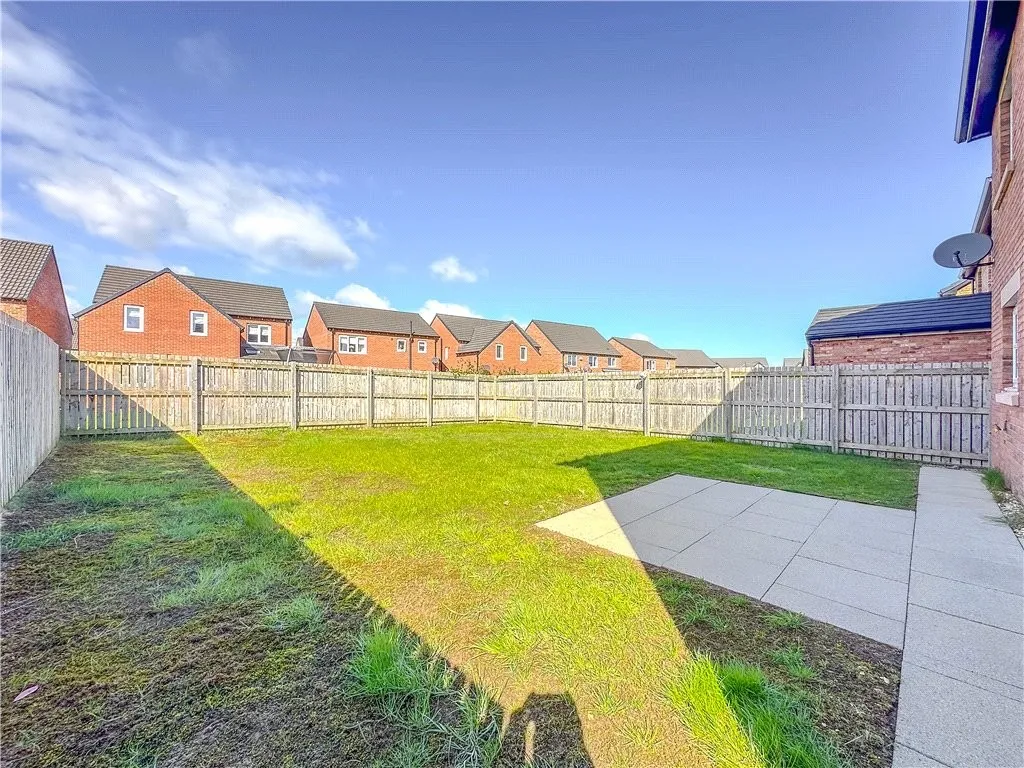 Salis Close, Acklam, photo 20