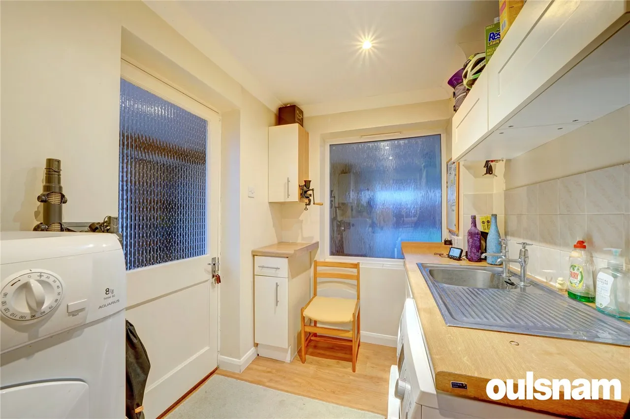 Windsor Road, Droitwich, Worcestershire, WR9 7BZ, photo 25