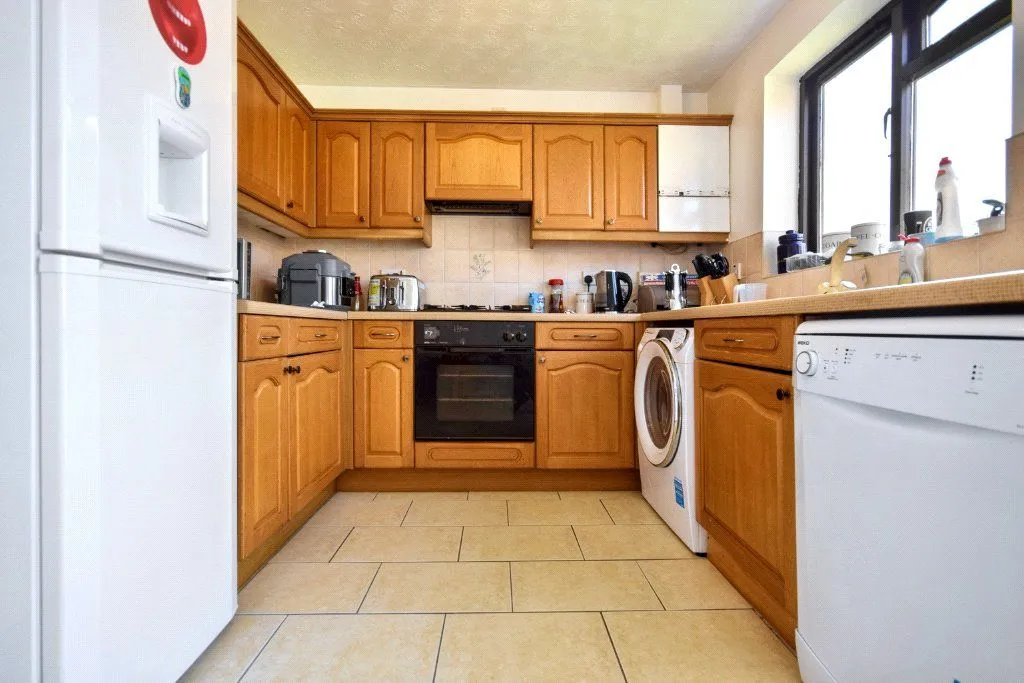 Parkinson Close, Wakefield, WF1, photo 4