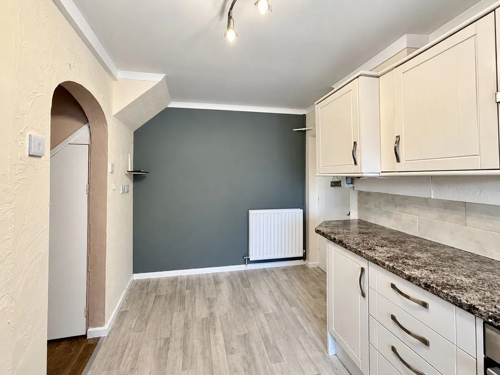 Hillcrest Road, Dordon, B78, photo 9