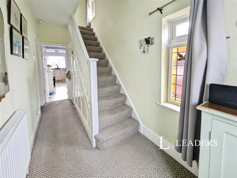 Carisbrooke Avenue, Mansfield, NG18, photo 14
