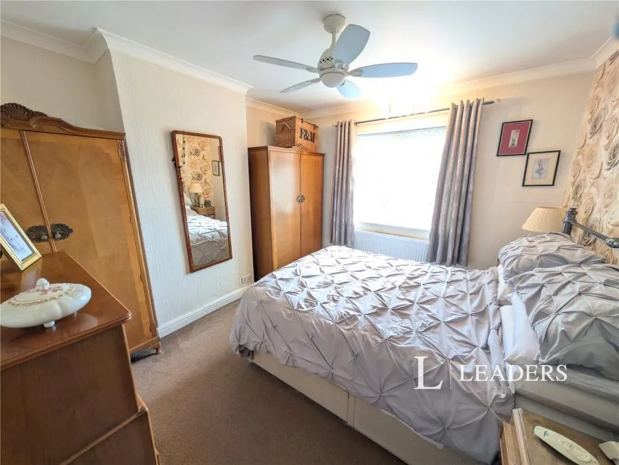 Carisbrooke Avenue, Mansfield, NG18, photo 15