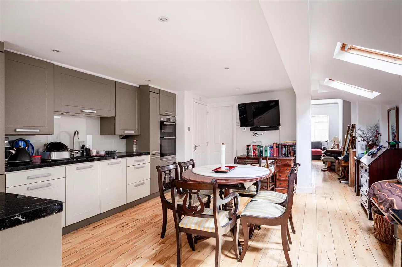 Averill Street, London, W6, photo 3