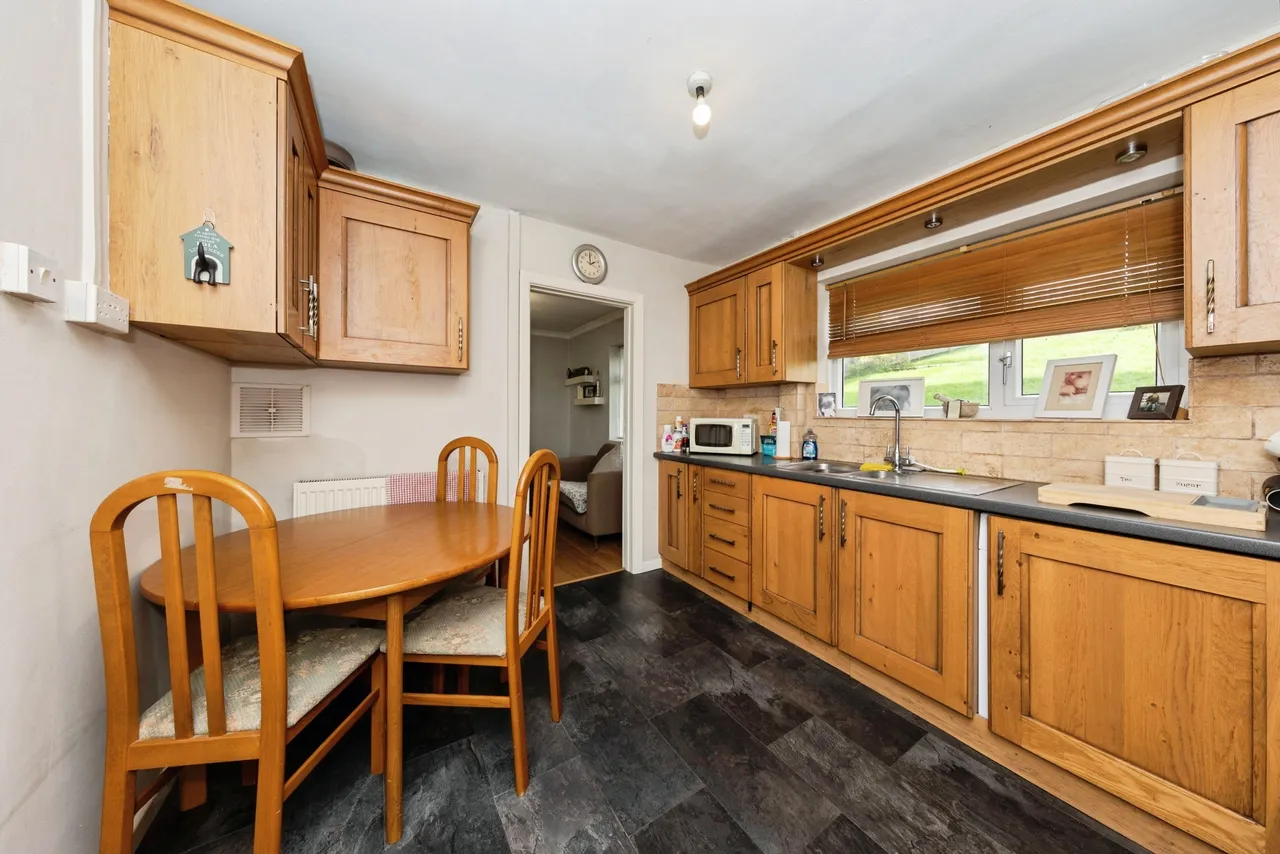 Heol Llethryd, Llanelli, photo 6