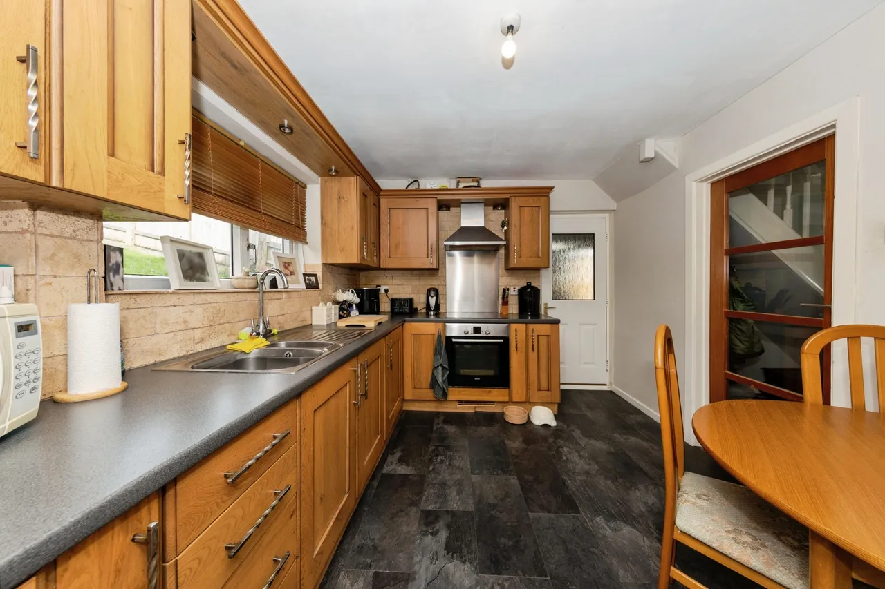 Heol Llethryd, Llanelli, photo 2
