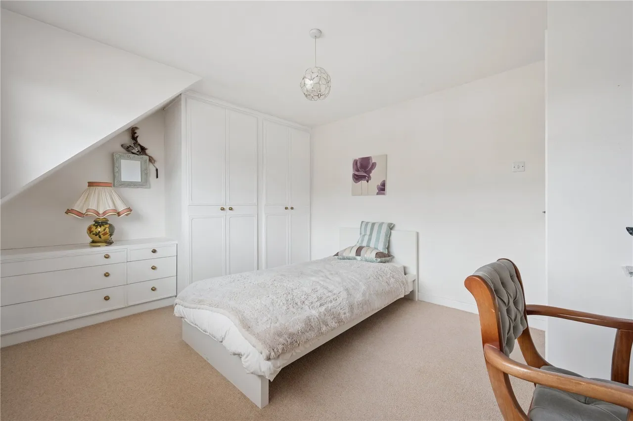 Twistfield Close, Southport, PR8, photo 18