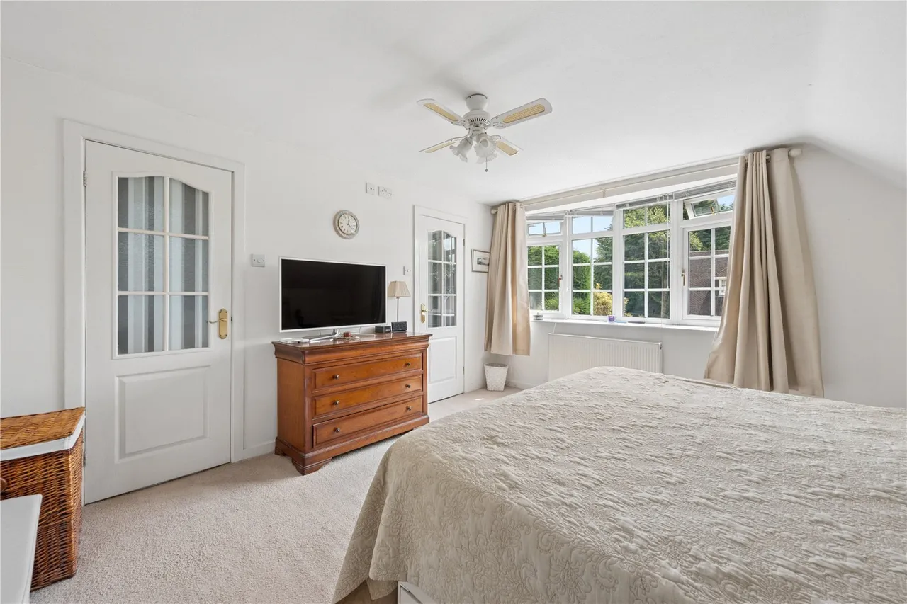 Twistfield Close, Southport, PR8, photo 14