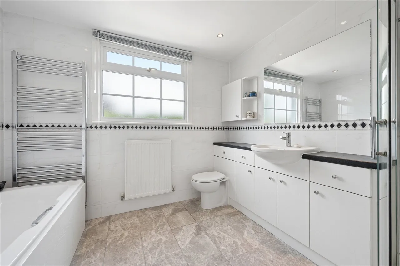 Twistfield Close, Southport, PR8, photo 20